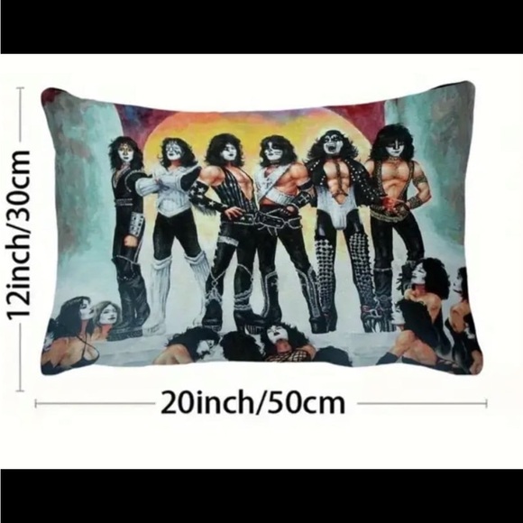 Classic KISS rock & roll Band throw pillow neck back Gene Simmons Love Gun LP - Picture 5 of 5